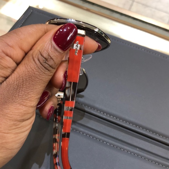 Authentic Prada sunglasses main image 4
